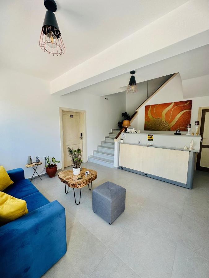 Sun Day Apartments Free Airport Shuttle أرتيميدا المظهر الخارجي الصورة