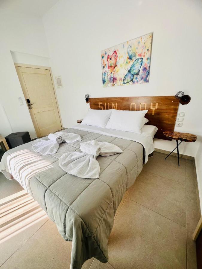 Sun Day Apartments Free Airport Shuttle أرتيميدا المظهر الخارجي الصورة