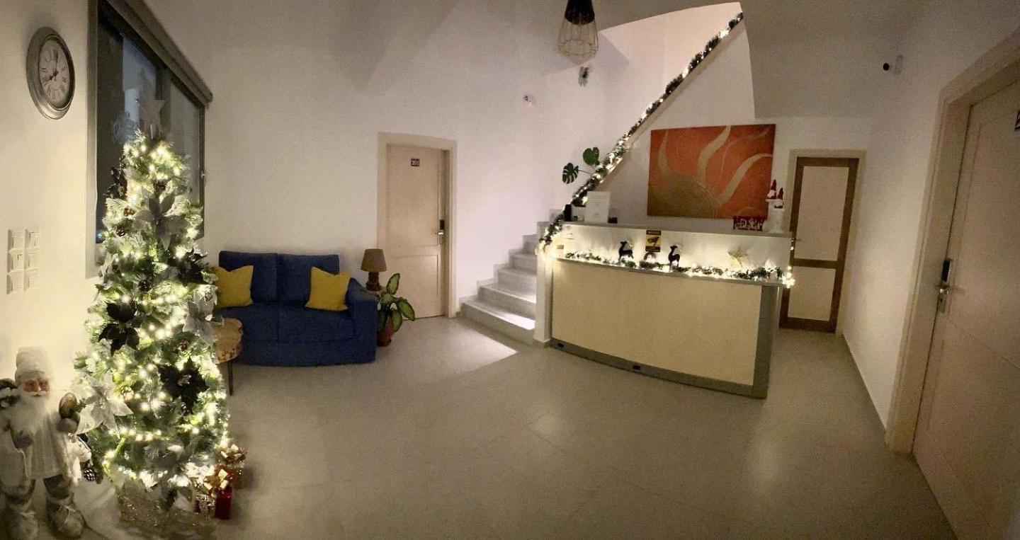 Sun Day Apartments Free Airport Shuttle أرتيميدا المظهر الخارجي الصورة