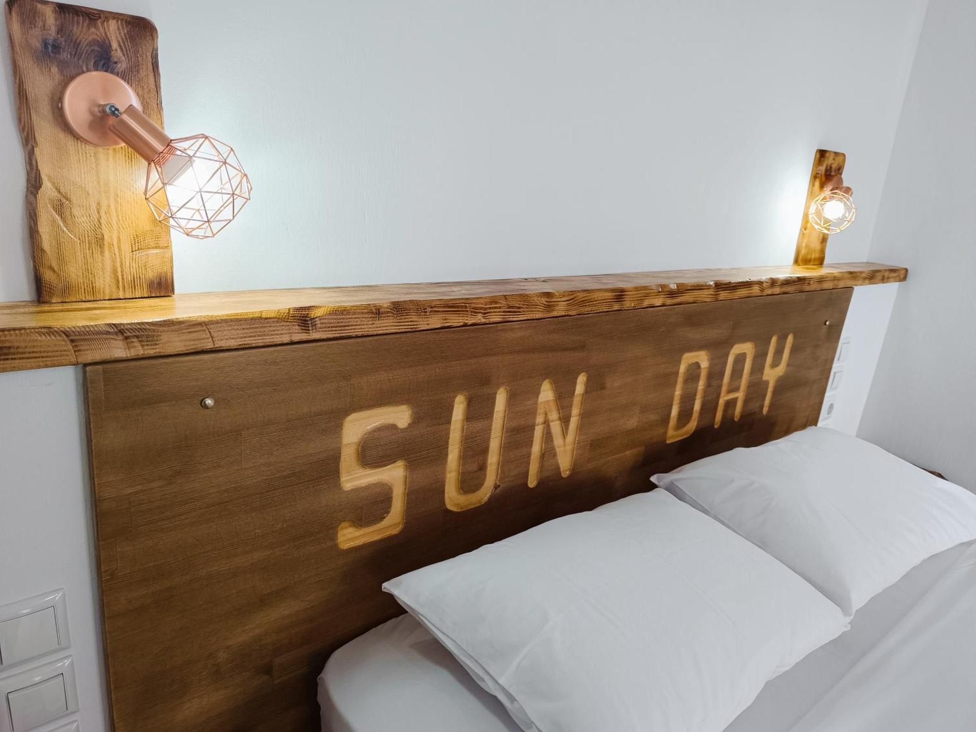 Sun Day Apartments Free Airport Shuttle أرتيميدا المظهر الخارجي الصورة
