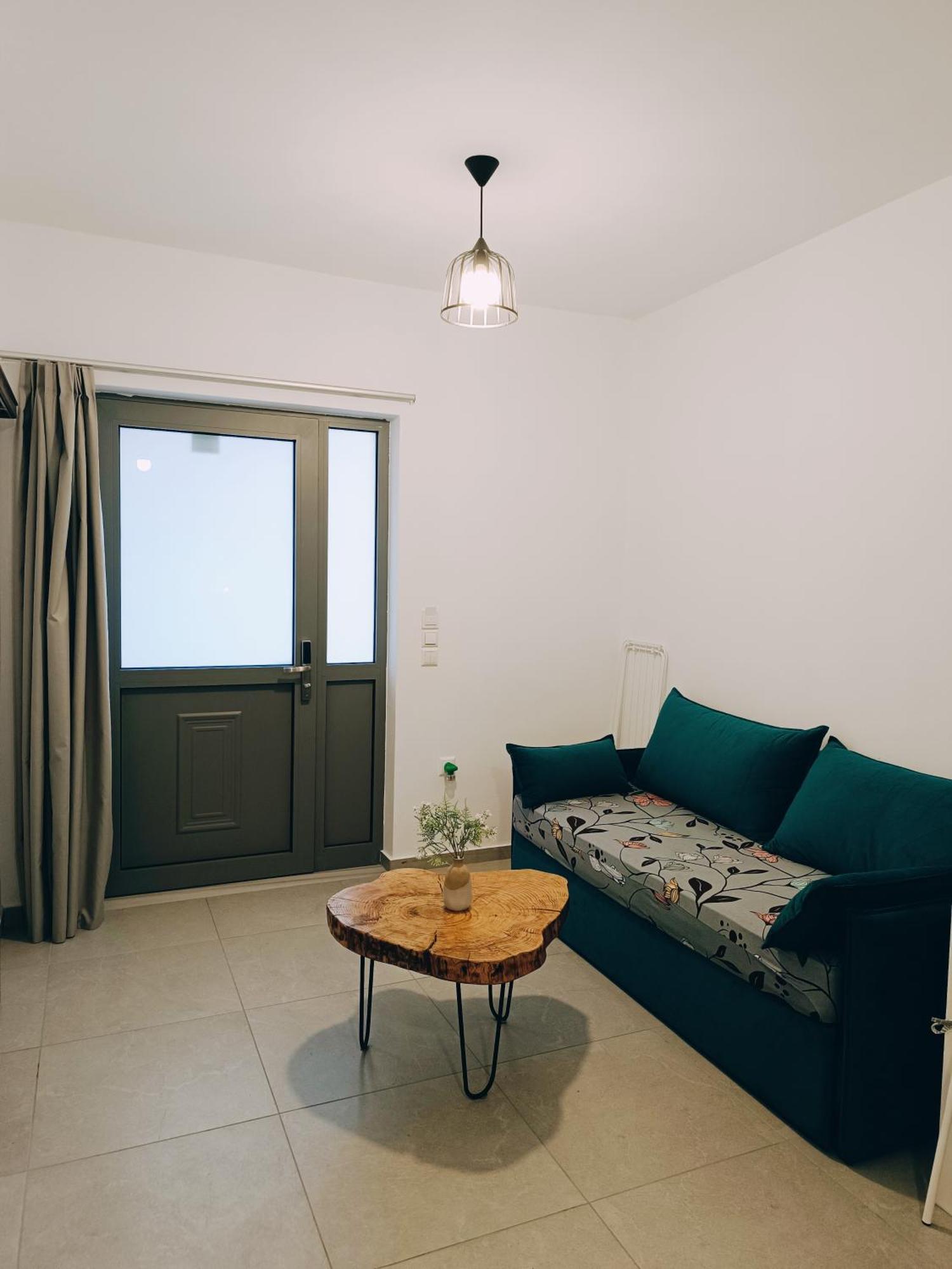 Sun Day Apartments Free Airport Shuttle أرتيميدا المظهر الخارجي الصورة
