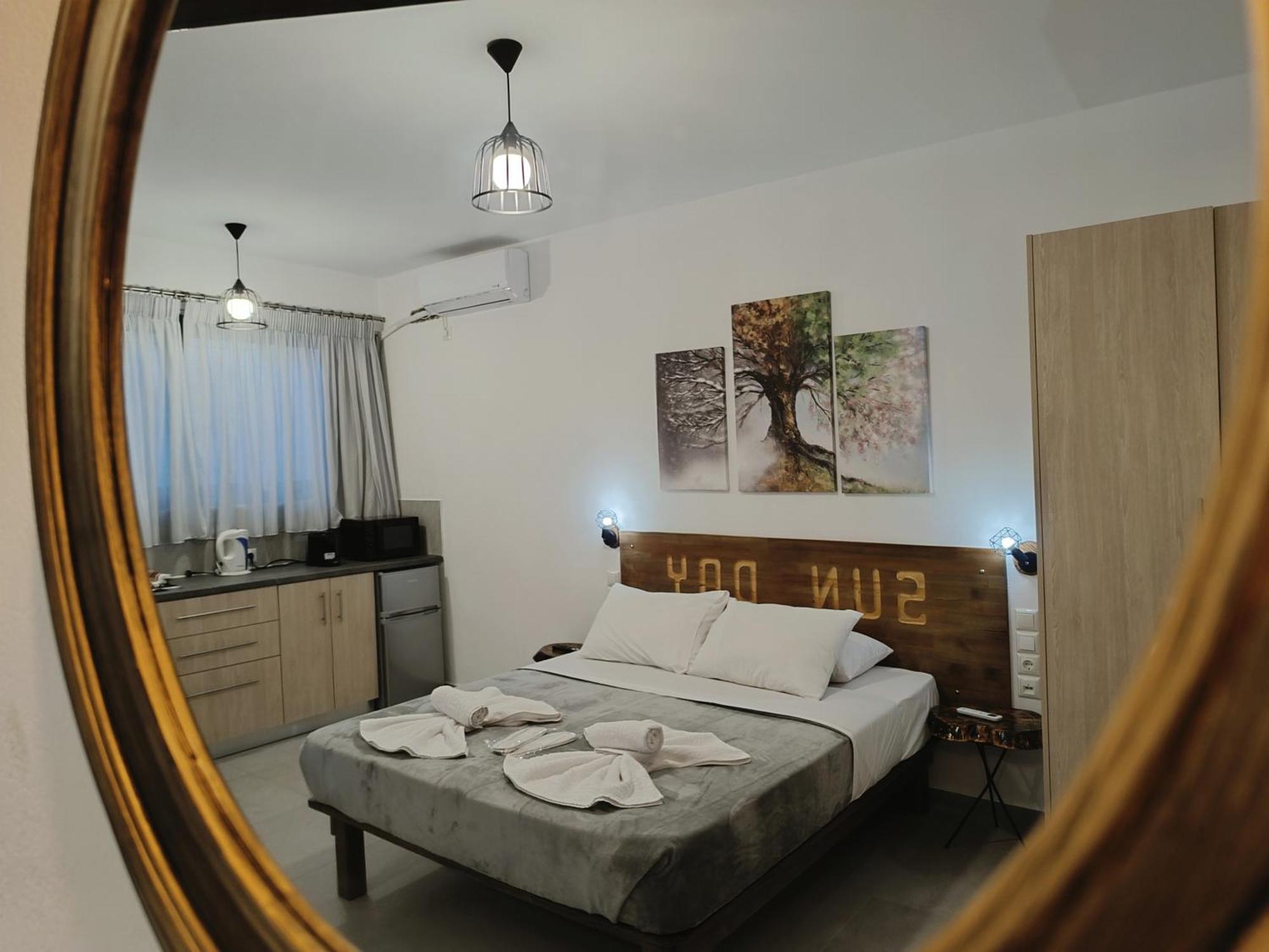Sun Day Apartments Free Airport Shuttle أرتيميدا الغرفة الصورة