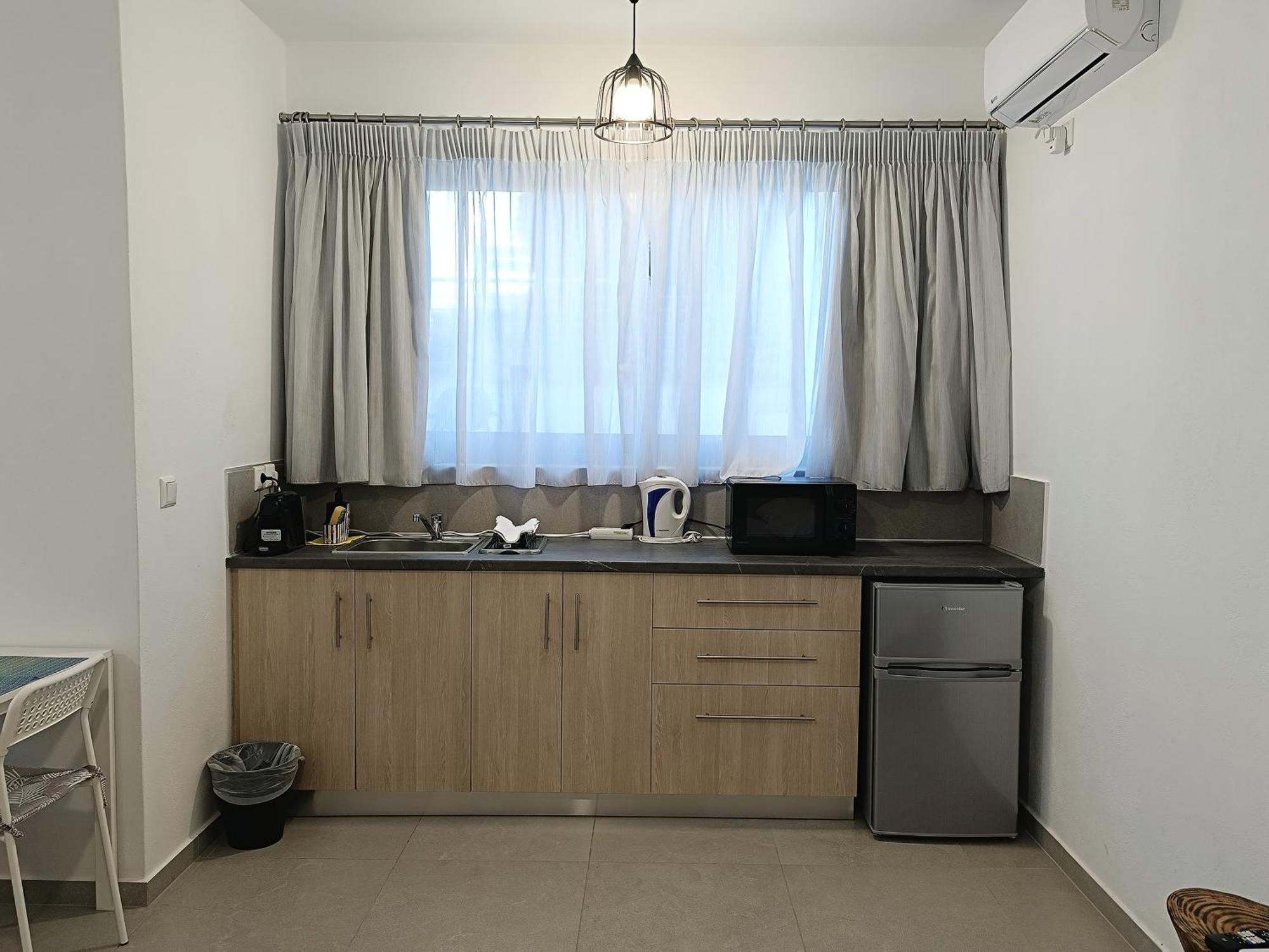 Sun Day Apartments Free Airport Shuttle أرتيميدا المظهر الخارجي الصورة